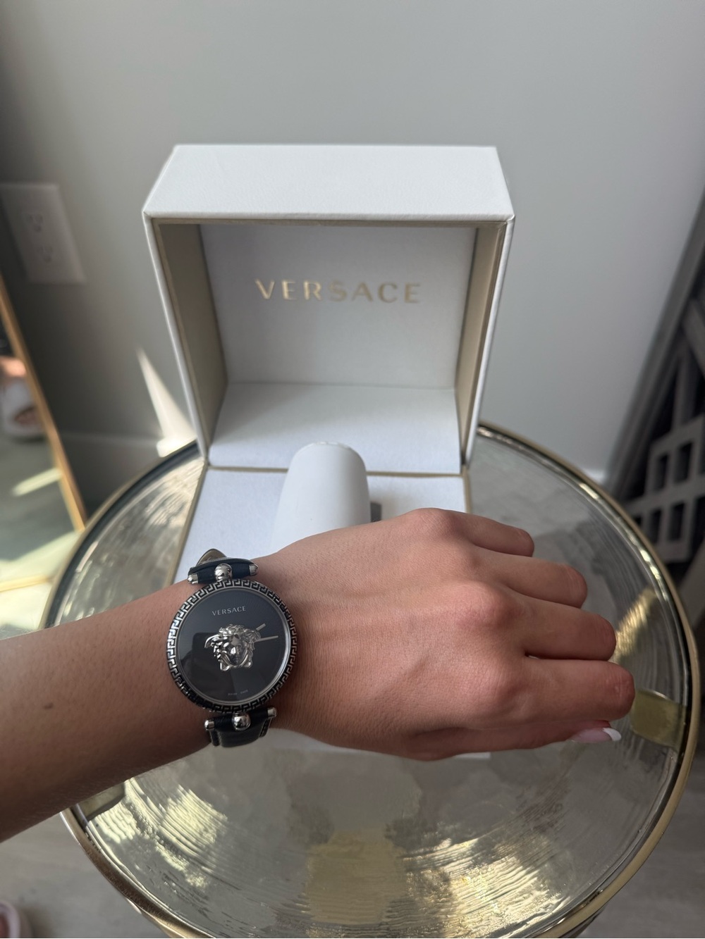 Versace Watch - Picture 5 of 8